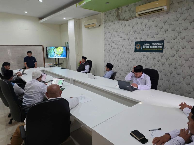 Pelatihan Penyusunan Key Performance Indocator (KPI-OKR)